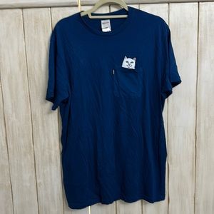 Rip n Dip t shirt size Large Blue